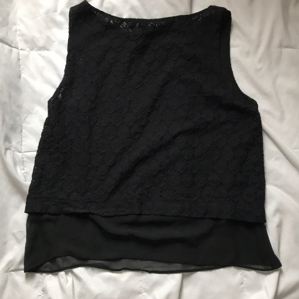 Banana Republic sleeveless blouse. Black - Picture 4 of 4